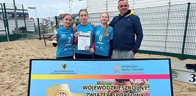 Siatkarki w czołówce. Dziewczyny z SP nr 3 i UKS MORENA wywalczyły piąte miejsce