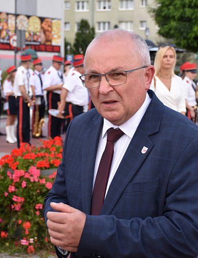 PENSJE WŁODARZY. Wójtowicz jednym z najlepiej zarabiających-17284