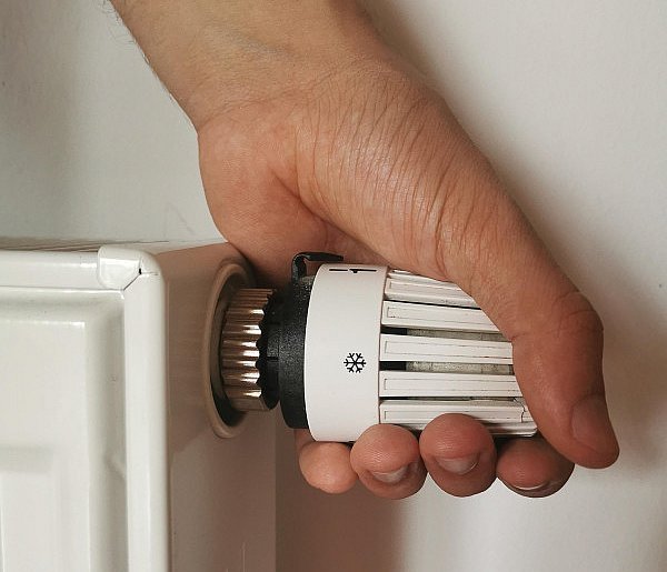 Rząd dopłaci ci do ogrzewania. Właśnie ruszyło składanie wniosków-17019