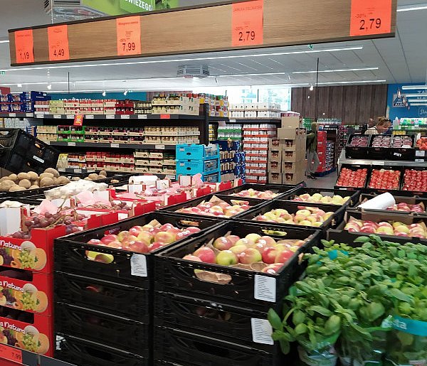 Do której zrobisz zakupy w Sylwestra? Znane sieci podały godziny-17533