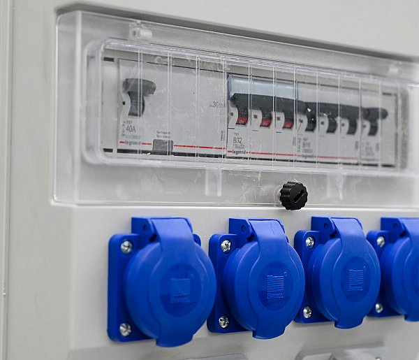 Dostawcy prądu pod presją. Te zmiany odczują odbiorcy-17592