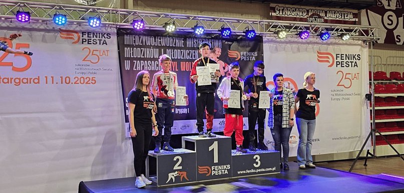 Miastko wróciło z mat z medalami. Pracowity weekend zapaśników
