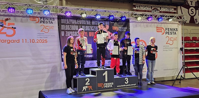 Miastko wróciło z mat z medalami. Pracowity weekend zapaśników